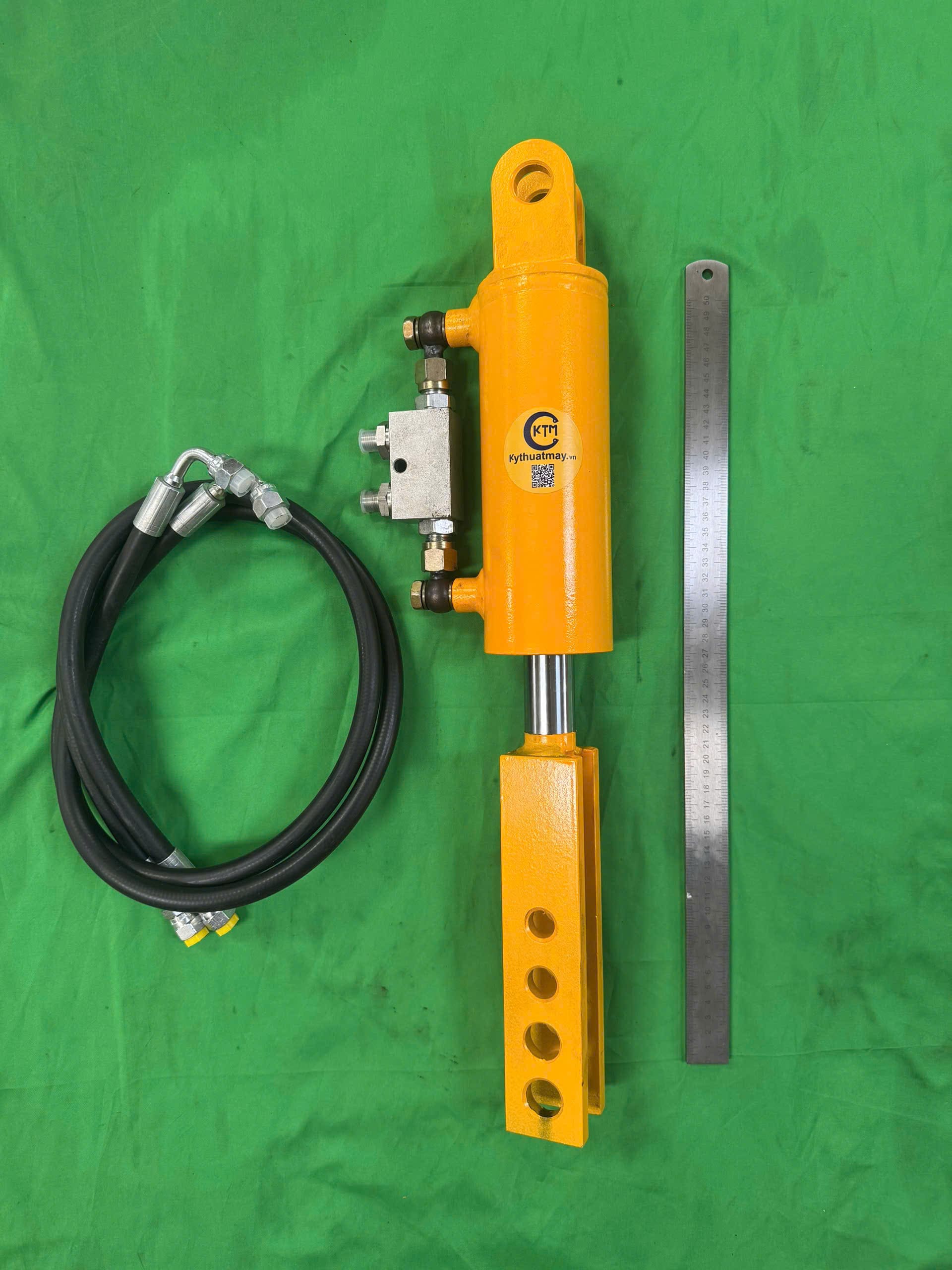 XYLANH NGHIÊNG CHỐNG LÚN KTM ĐẦU U CAT2 + TY Ô